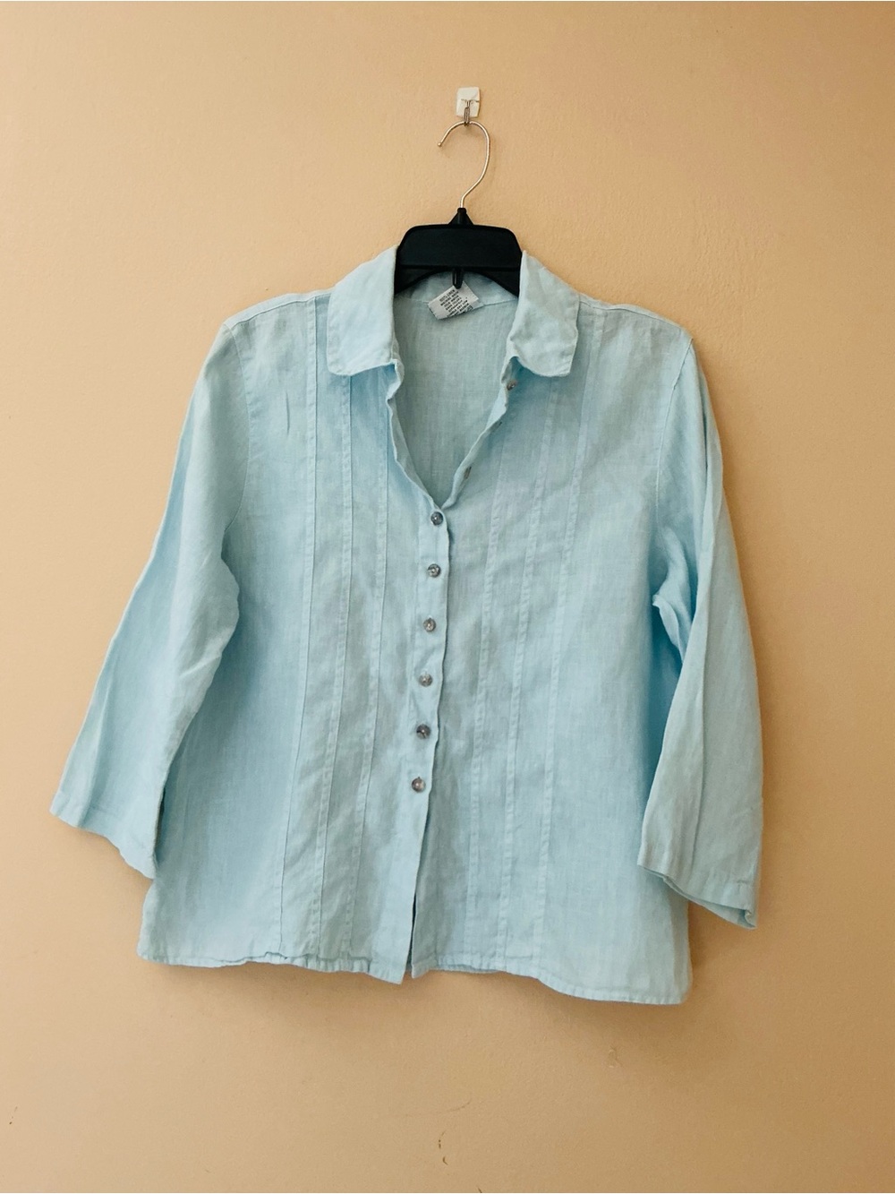 Women's 100% linen Light Blue Button-Front Linen Shirt - Classic Collared Top